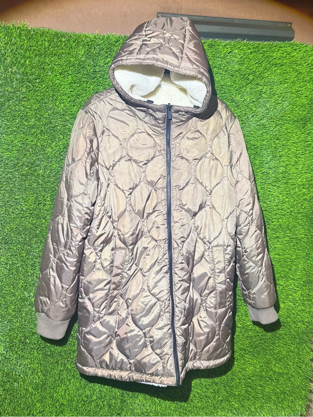 Womens Hooded Quilted Coat in Taupe